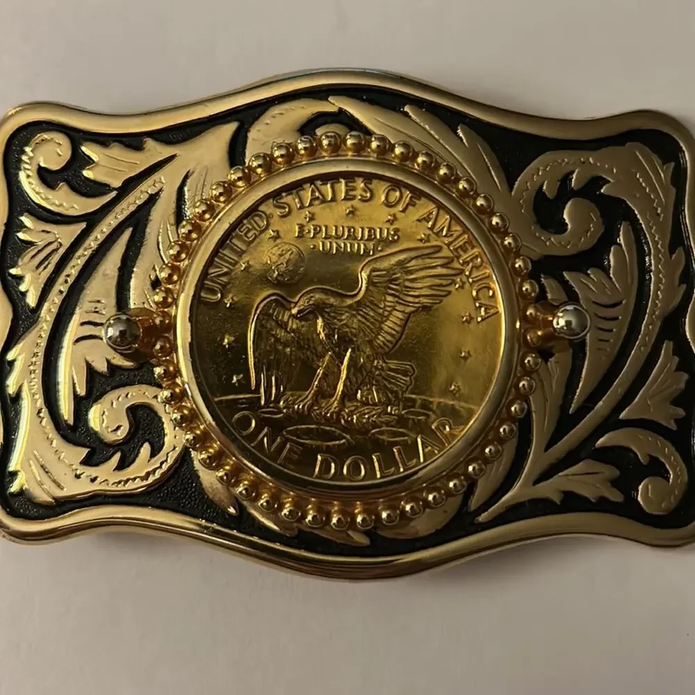 Gold USA E Pluribus Eagle One Dollar men’s belt buckle.